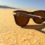 sunglasses-115870_1280